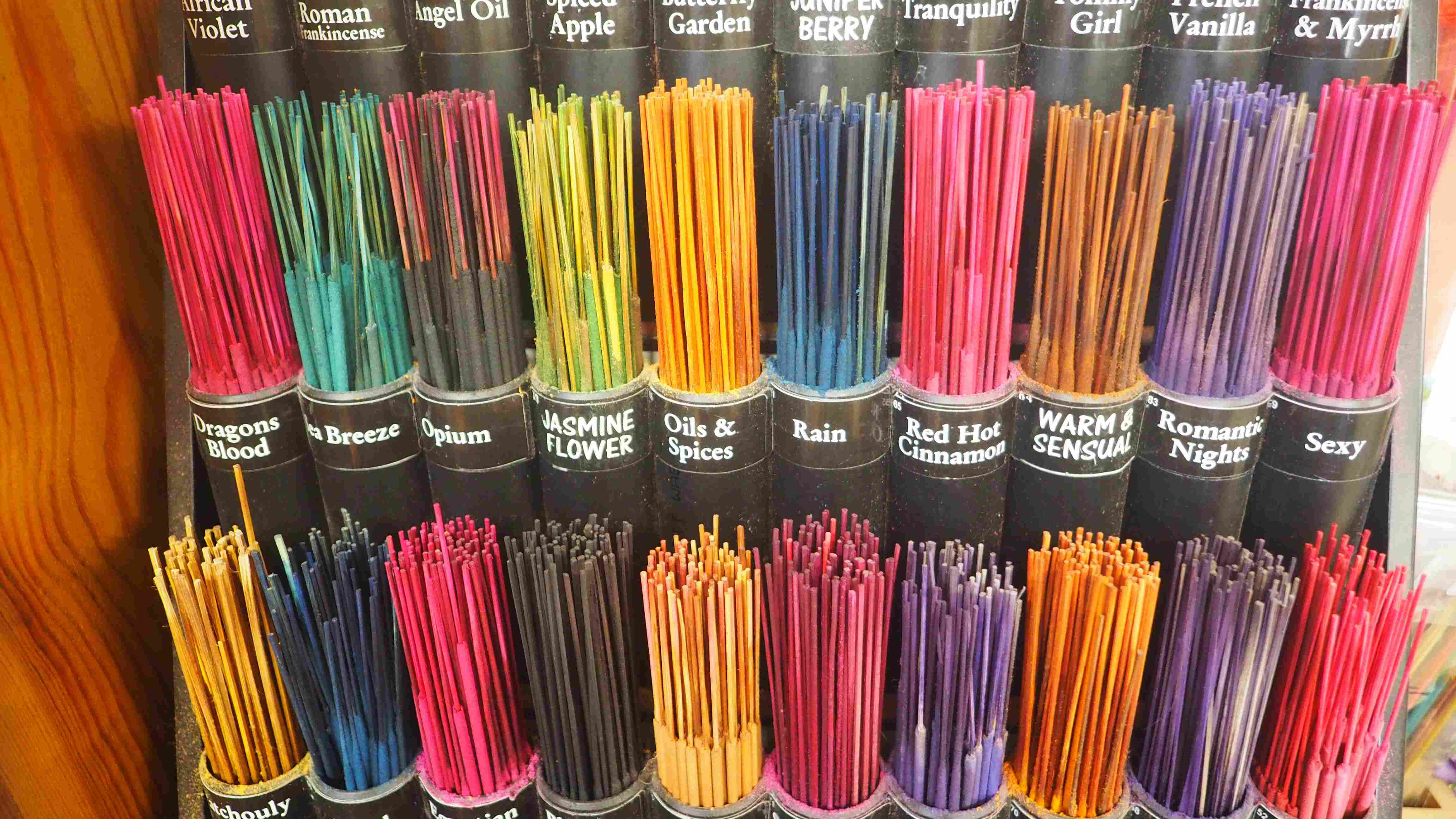 Looking for distributors in USA for Incense, Natural Essential oil, Fragrance oil